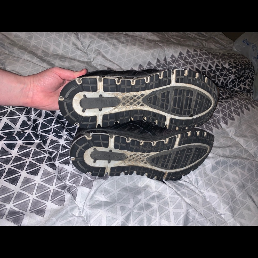 ASICS - Picture 12 of 12